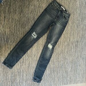 Garage lightly used denim. Size 0 - 24 Supper Skinny